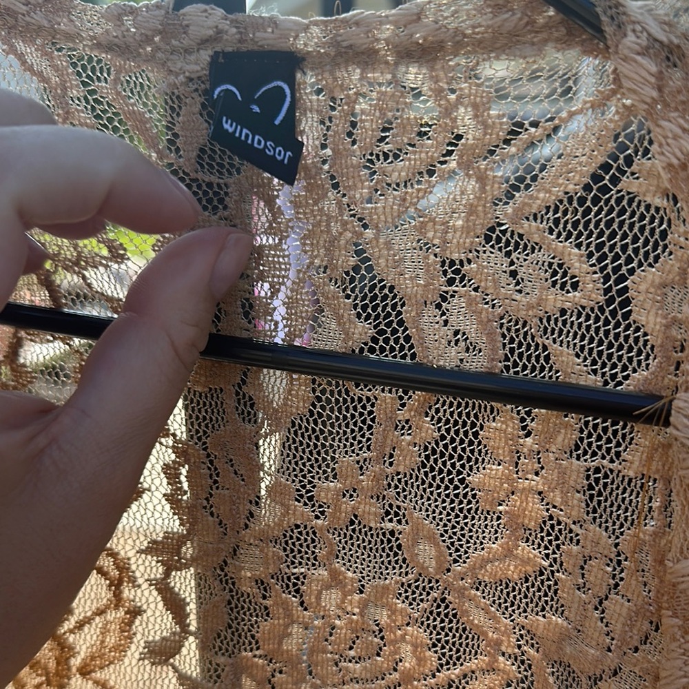 Windsor Floral Lace Cover-Up in Soft Beige - Picture 2 of 3